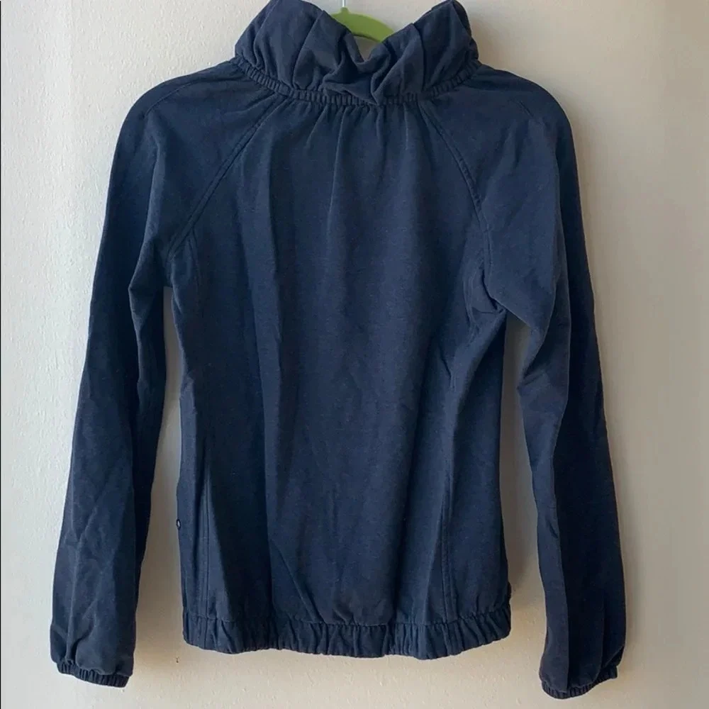 Lululemon After All sweatshirt pullover